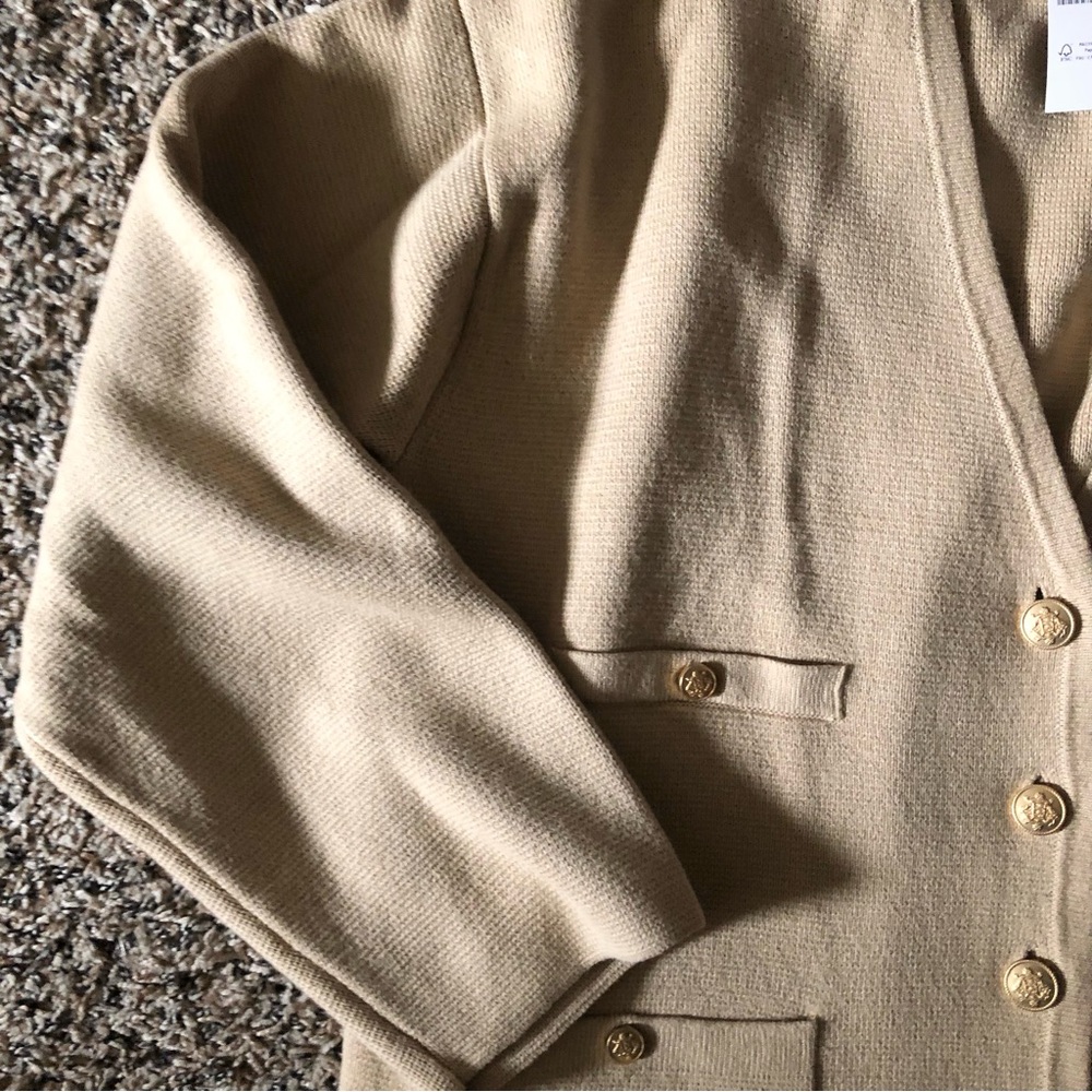 NWT J. Crew long v neck sweater light khaki neutral sz Medium - Picture 8 of 16